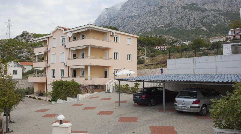 Apartments Damjanovic Макарська Екстер'єр фото