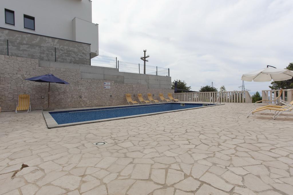 Apartments Damjanovic Макарська Екстер'єр фото