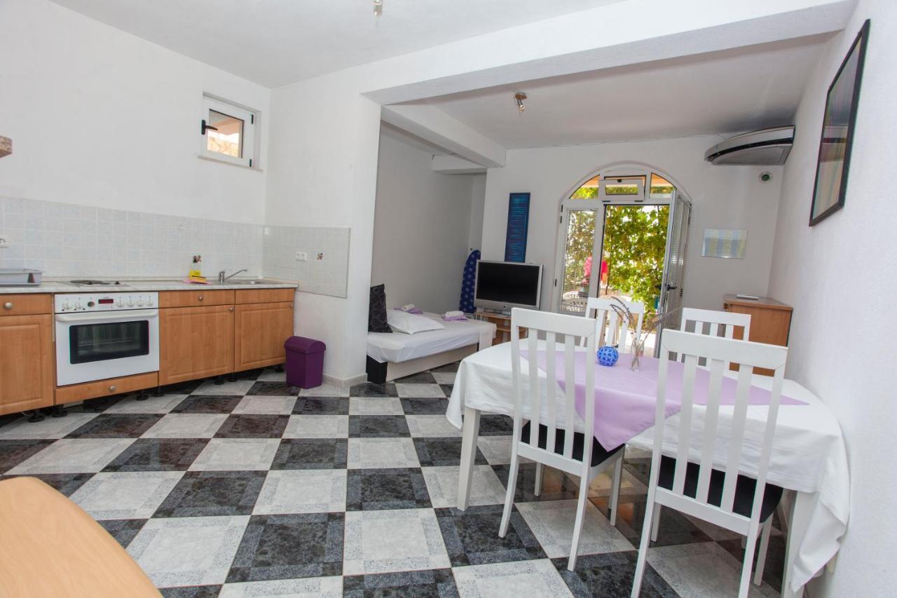 Apartments Damjanovic Макарська Екстер'єр фото