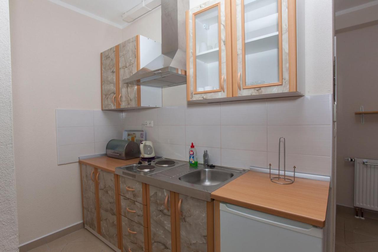 Apartments Damjanovic Макарська Екстер'єр фото